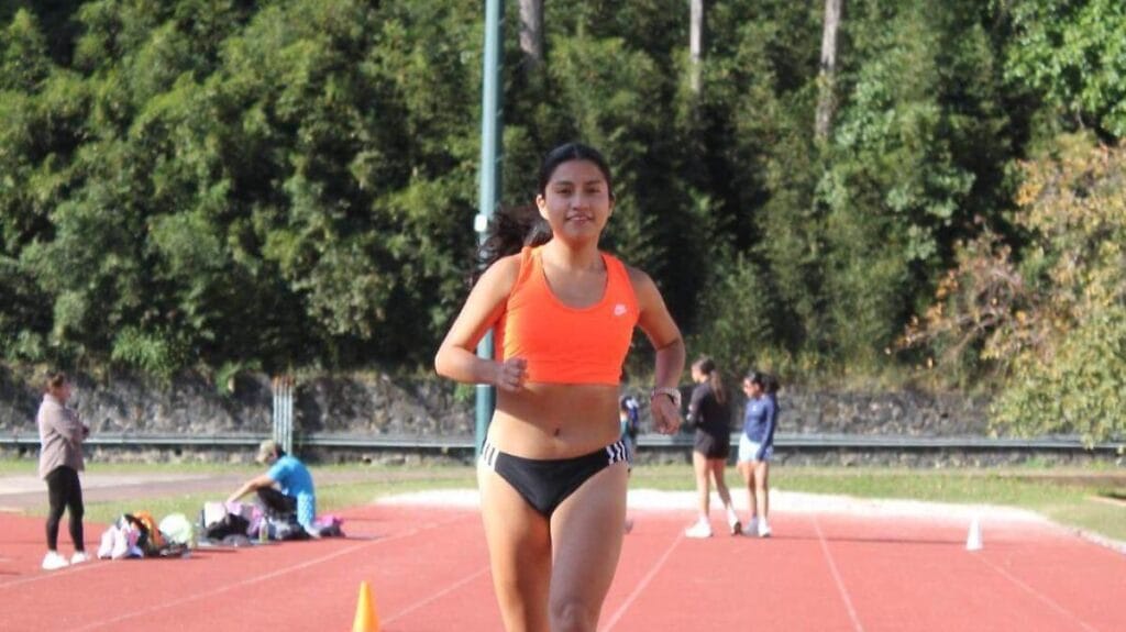 Alexandra Lavalle, ingeniera xalapeña que corre hacia Boston 1 alexandra lavalle ingeniera xalapena que corre hacia boston