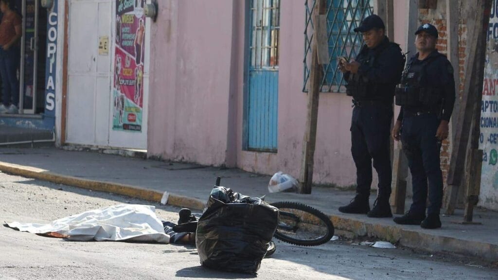 Ciclista fallece tras ser atropellado y se busca al responsable 1 ciclista fallece tras ser atropellado y se busca al responsable