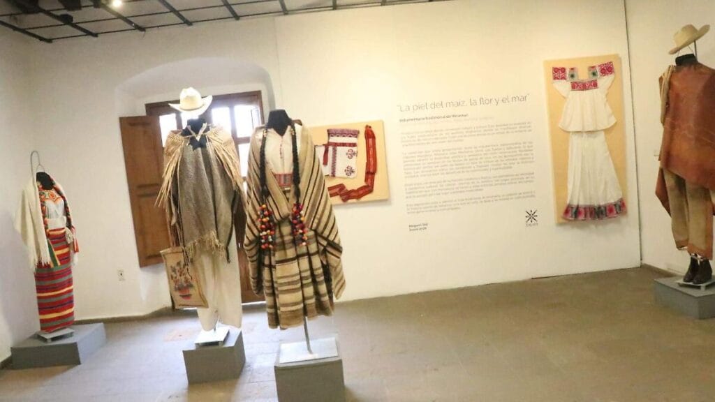 Exposición gratuita en Xalapa muestra indumentaria tradicional de Veracruz 1 exposicion gratuita en xalapa muestra indumentaria tradicional de veracruz