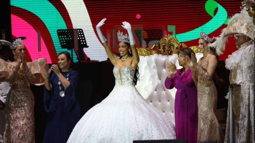 Fernanda I es coronada reina del Carnaval de Veracruz 2026 1 fernanda i es coronada reina del carnaval de veracruz 2026