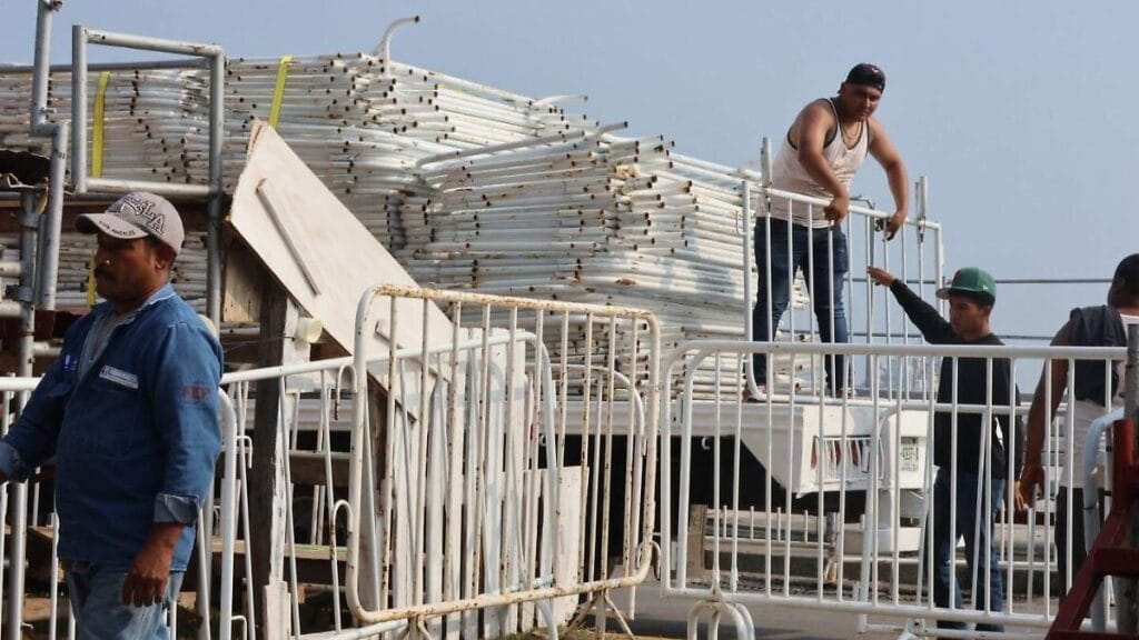 Fin del Carnaval de Veracruz 2026 y retiro de gradas en bulevar Ávila Camacho 1 fin del carnaval de veracruz 2026 y retiro de gradas en bulevar avila camacho