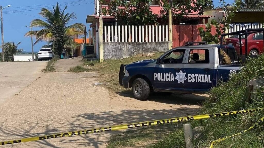 Hieleras con restos humanos halladas en Coatzacoalcos 1 hieleras con restos humanos halladas en coatzacoalcos