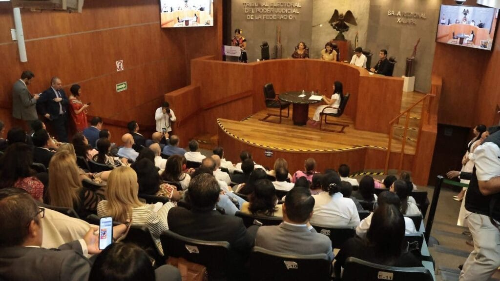 Martes de sala abierta para universitarios en Tribunal Electoral Xalapa 1 martes de sala abierta para universitarios en tribunal electoral xalapa