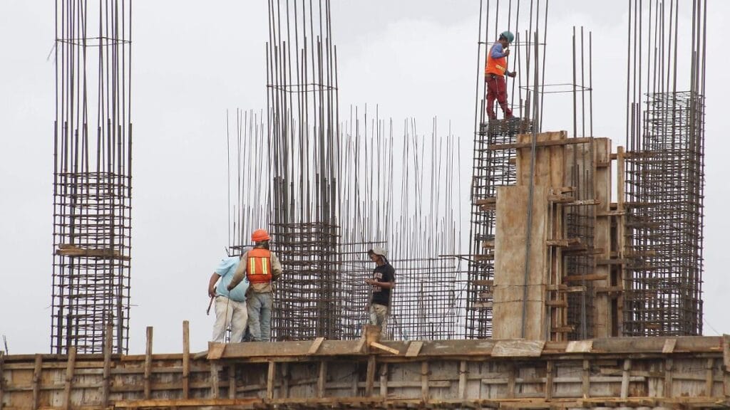 Boca del Río detiene construcción de torres por riesgo hídrico 1 boca del rio detiene construccion de torres por riesgo hidrico