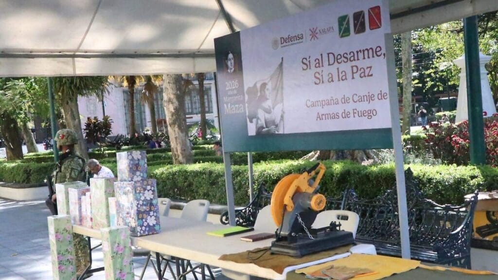 Campaña en Xalapa cambia armas por electrodomésticos para la paz 1 campana en xalapa cambia armas por electrodomesticos para la paz