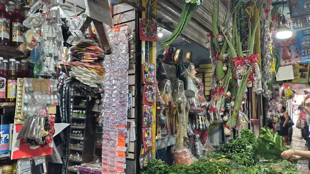 Creyentes buscan limpias, amuletos y ramo del primer viernes de marzo 1 creyentes buscan limpias amuletos y ramo del primer viernes de marzo