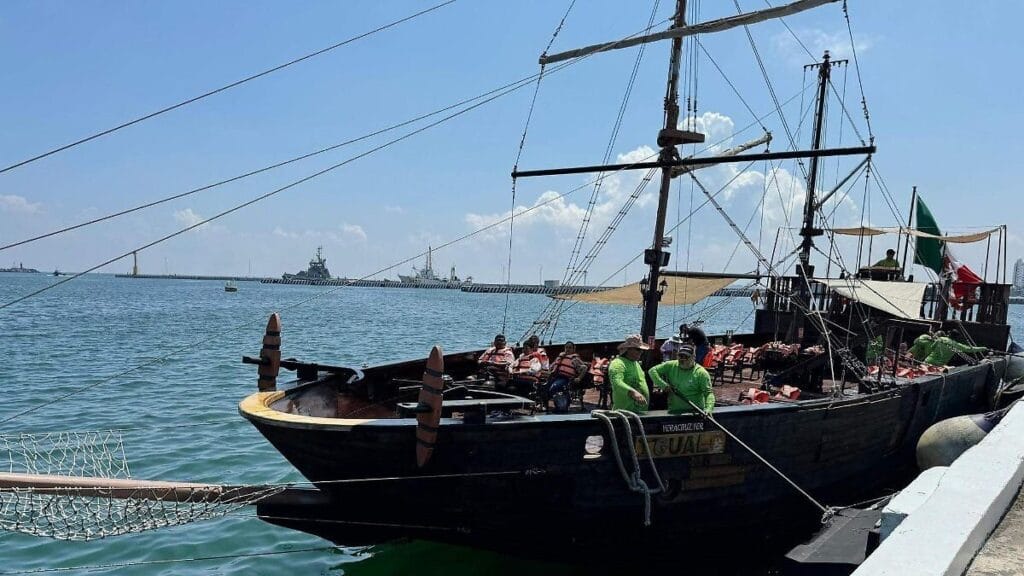 Descubre cómo la Goleta “Iguala” transformará tu experiencia en el Carnaval de Veracruz 2025 con visitas guiadas increíbles ¡No te lo pierdas! 1 descubre como la goleta iguala transformara tu experiencia en el carnaval de ver