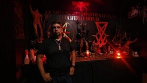 descubre por que artistas politicos y deportistas acuden a los brujos de catemac