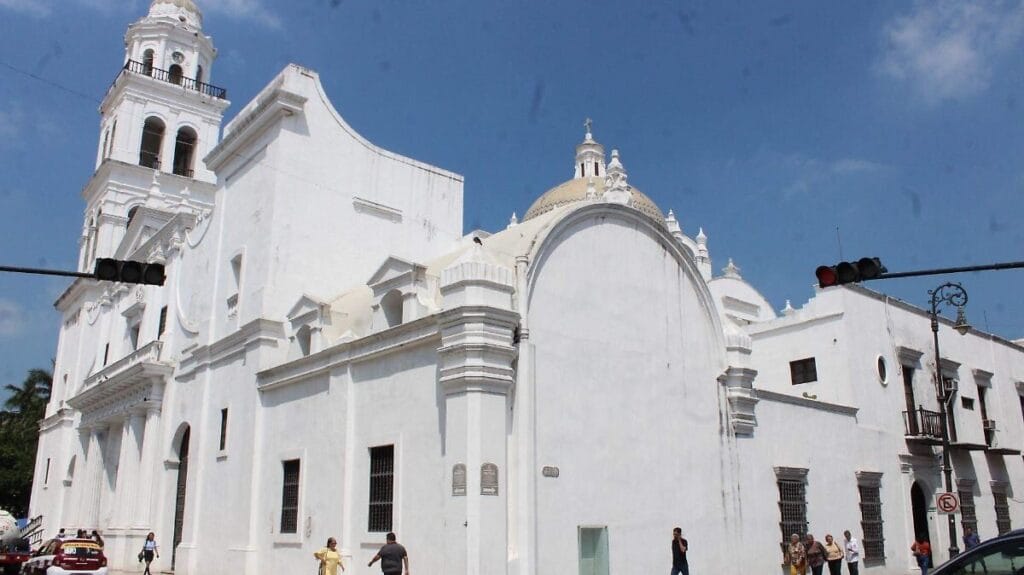 Descubre por qué la diócesis de Veracruz te insta a priorizar tu salud mental ¡No te lo puedes perder! 1 descubre por que la diocesis de veracruz te insta a priorizar tu salud mental no