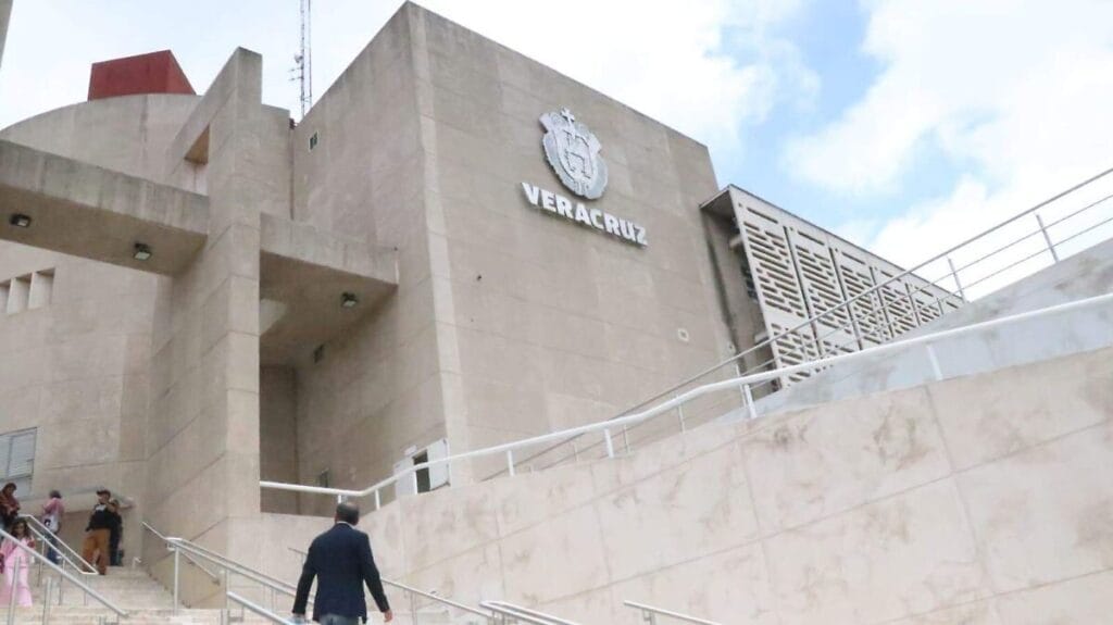 Increíble giro en Coatzacoalcos: detienen a dos por multihomicidio y la búsqueda de un tercer implicado está en marcha 1 increible giro en coatzacoalcos detienen a dos por multihomicidio y la busqueda