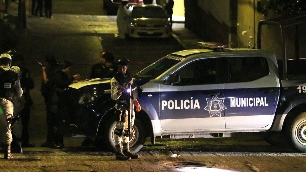 Increíble pelea en Xalapa: un hombre es atacado con machete y las imágenes son impactantes 1 increible pelea en xalapa un hombre es atacado con machete y las imagenes son im