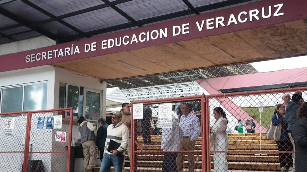 Jóvenes deportistas exigen apoyo en la SEV para evento nacional 1 jovenes deportistas exigen apoyo en la sev para evento nacional