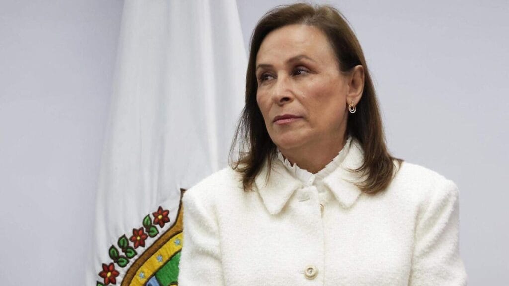 Rocío Nahle reacciona a impactante mensaje en puente de Xalapa y su respuesta te sorprenderá 1 rocio nahle reacciona a impactante mensaje en puente de xalapa y su respuesta te